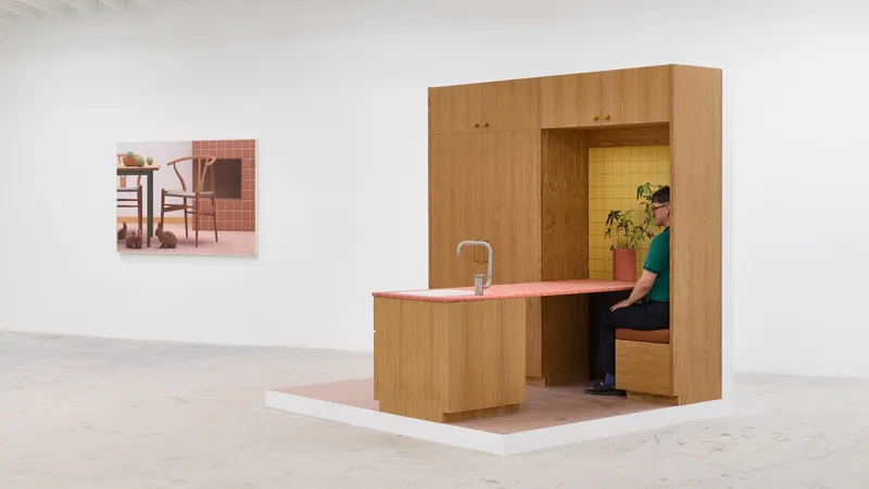 Memnosphere, Erin Wright