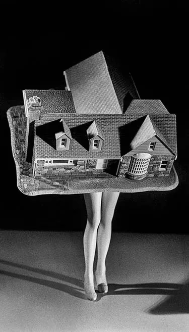 Walking Objects, Laurie Simmons