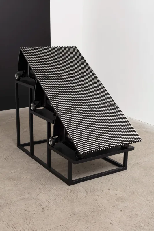 Escalator, Jesse Benson