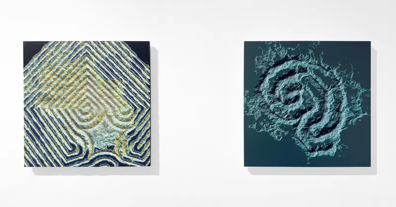 Labyrinth Panels, Aranda\Lasch