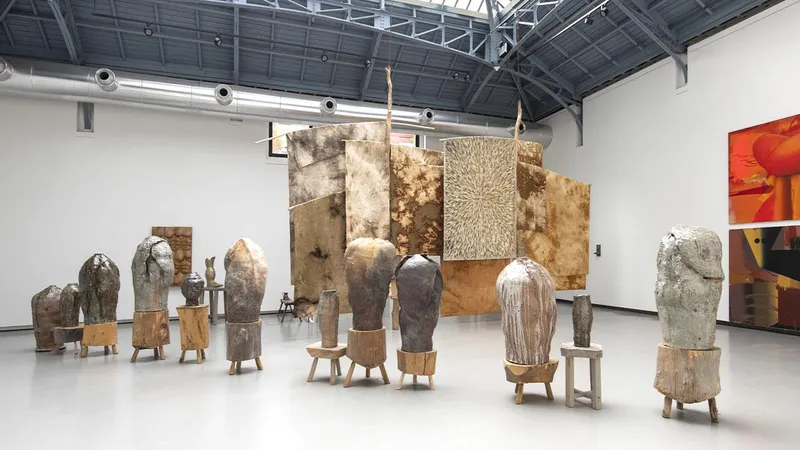 Elle/Terre/Chaude, Daniel Dewar, Grégory Gicquel, Julien Meert, Marianne Marić, Richard Dewar, Île/Mer/Froid